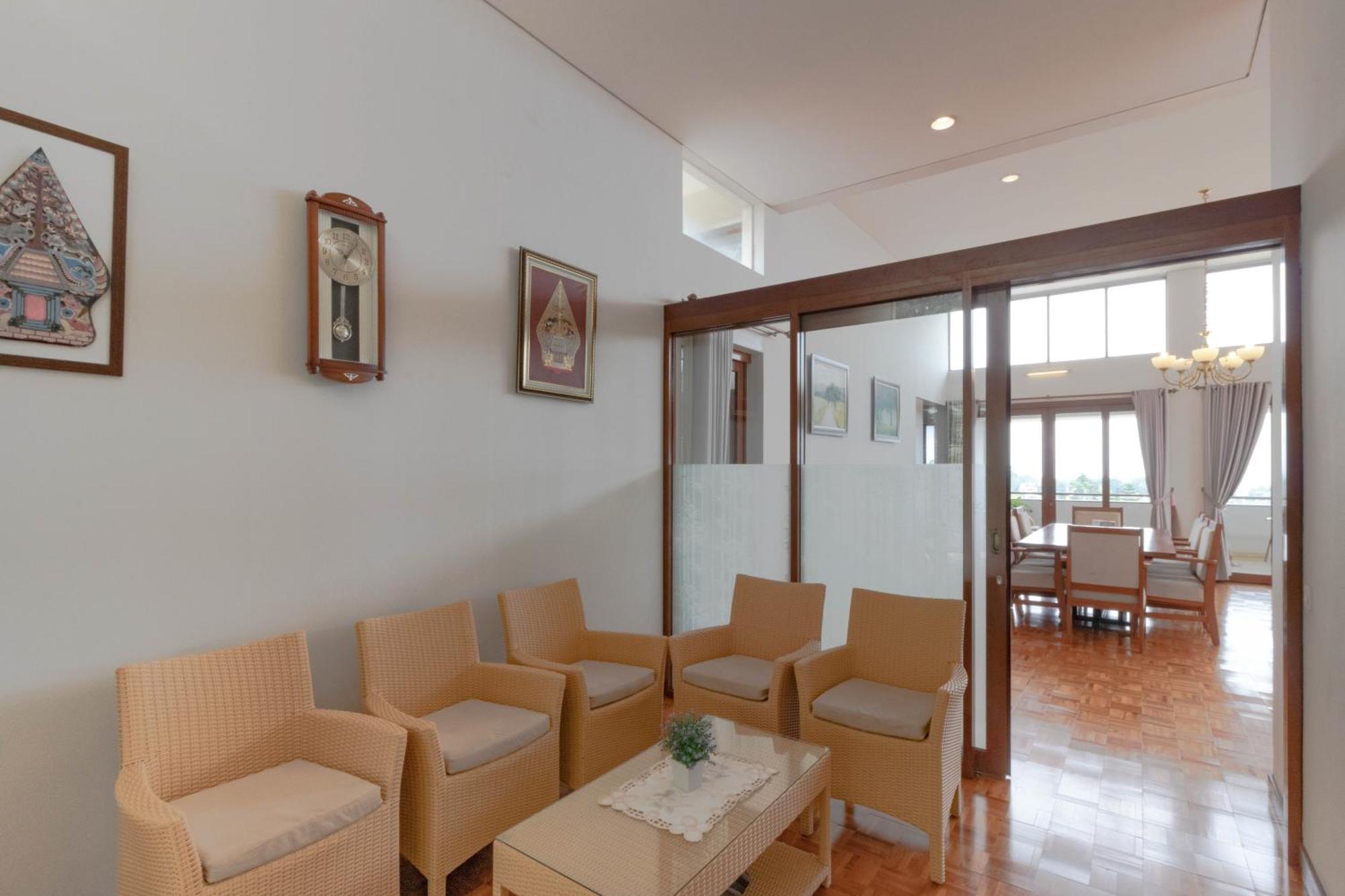 Family Only Amazing City View Villa - De Reiz Firen Syariah Bandung Exterior foto
